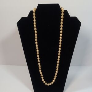 Vintage Single Strand Faux Pearls Necklace